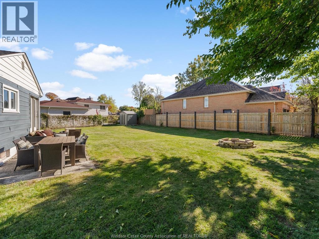 1355 Sprucewood Property Photo 42