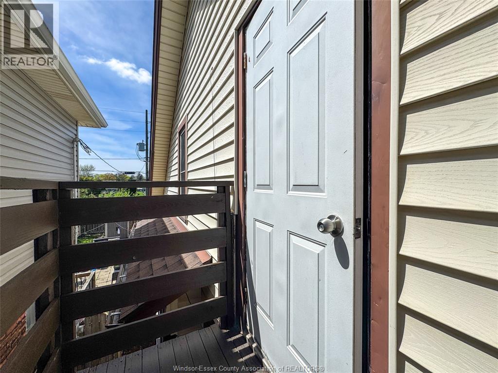 1351 Marentette Avenue Unit# Upper Property Photo 2