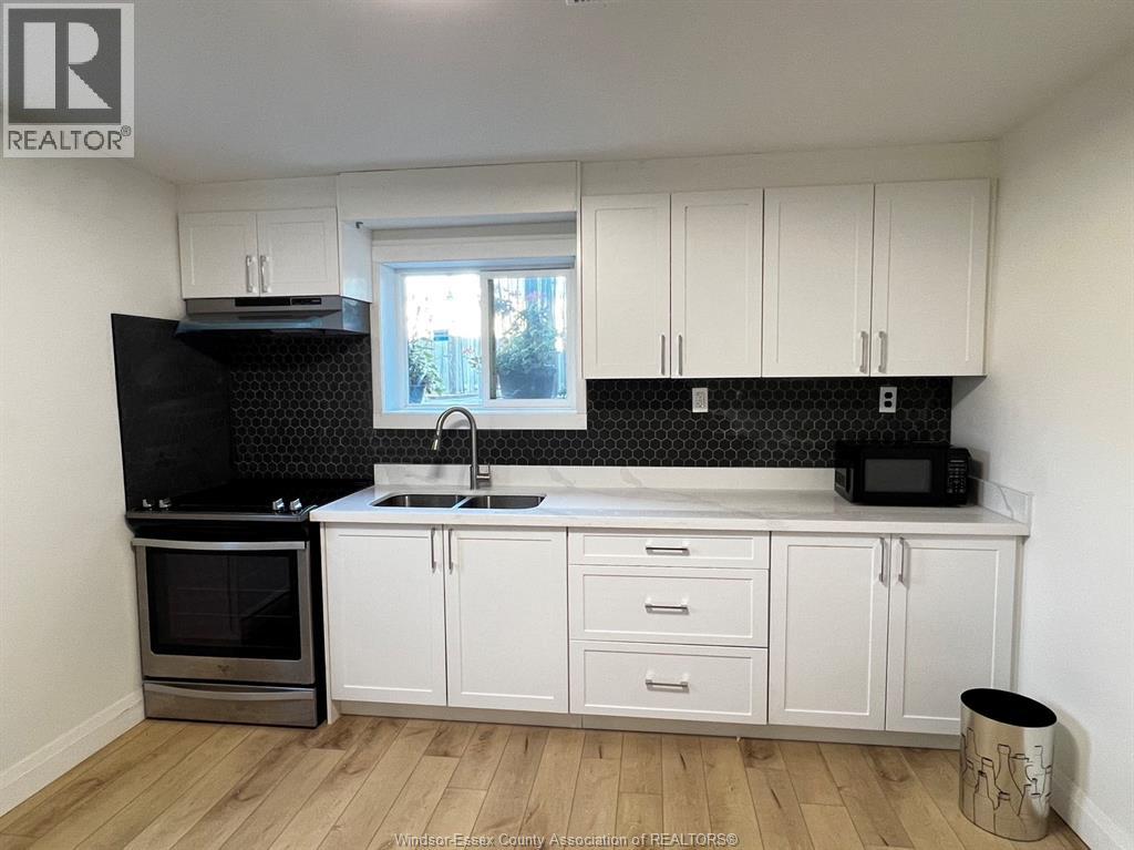 1880 Liberty Unit# Lower Property Photo 3