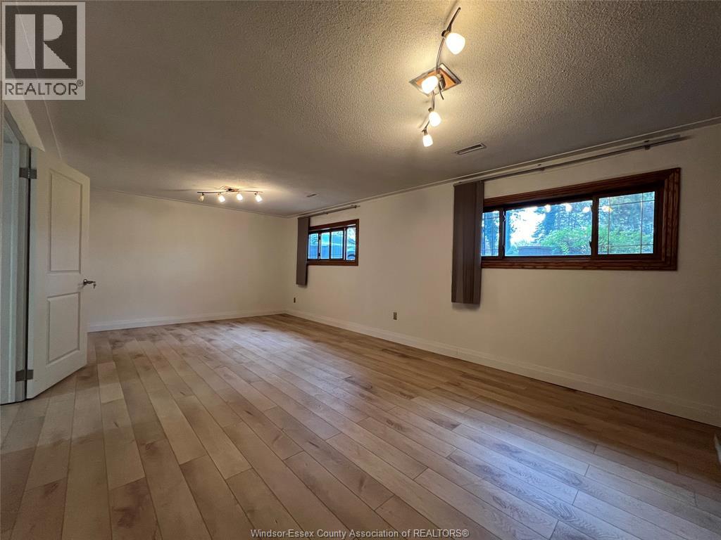 1880 Liberty Unit# Lower Property Photo 7