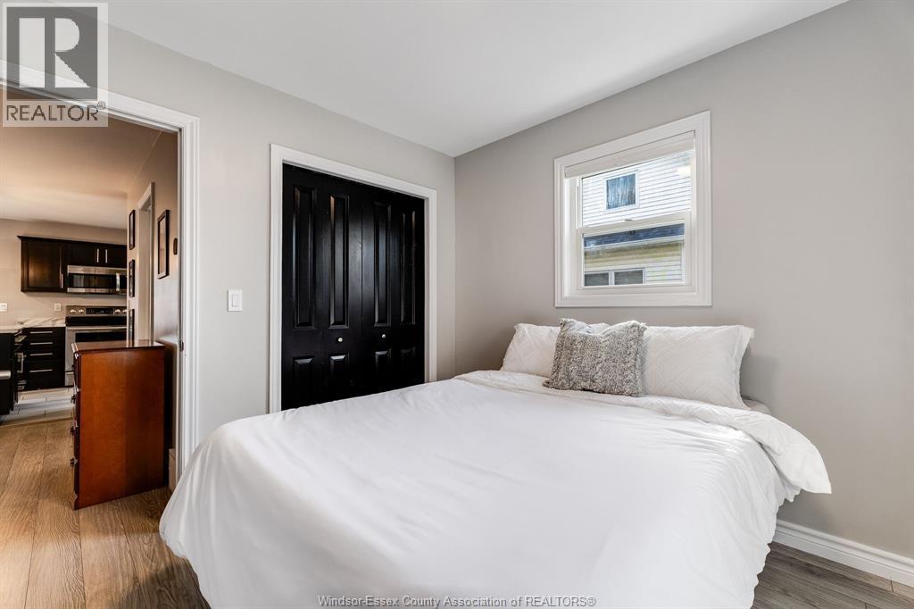 16 Parkdale Avenue Property Photo 13