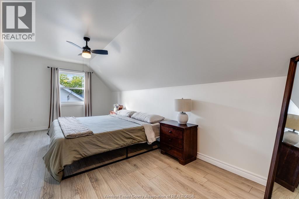 16 Parkdale Avenue Property Photo 16
