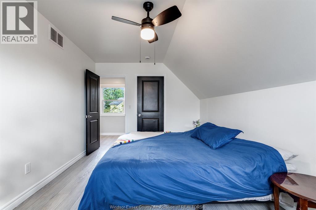 16 Parkdale Avenue Property Photo 19