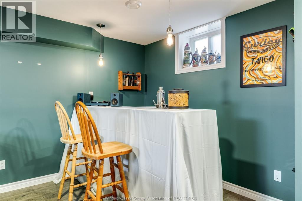 16 Parkdale Avenue Property Photo 24