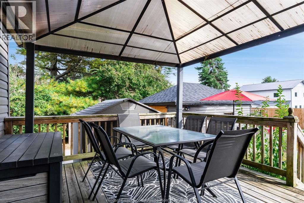16 Parkdale Avenue Property Photo 31
