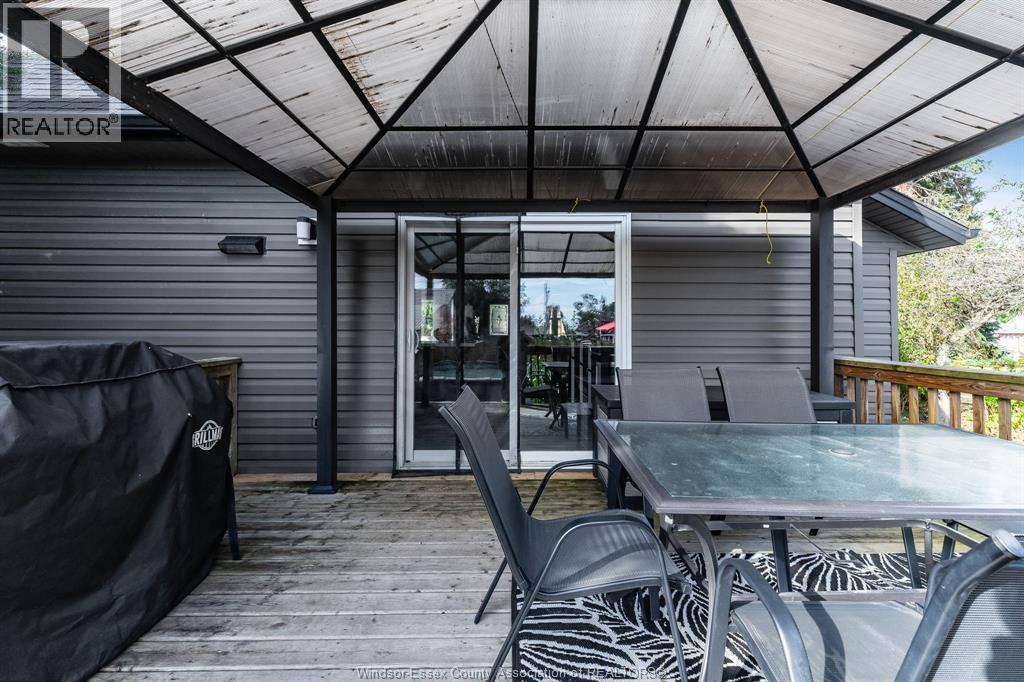 16 Parkdale Avenue Property Photo 32