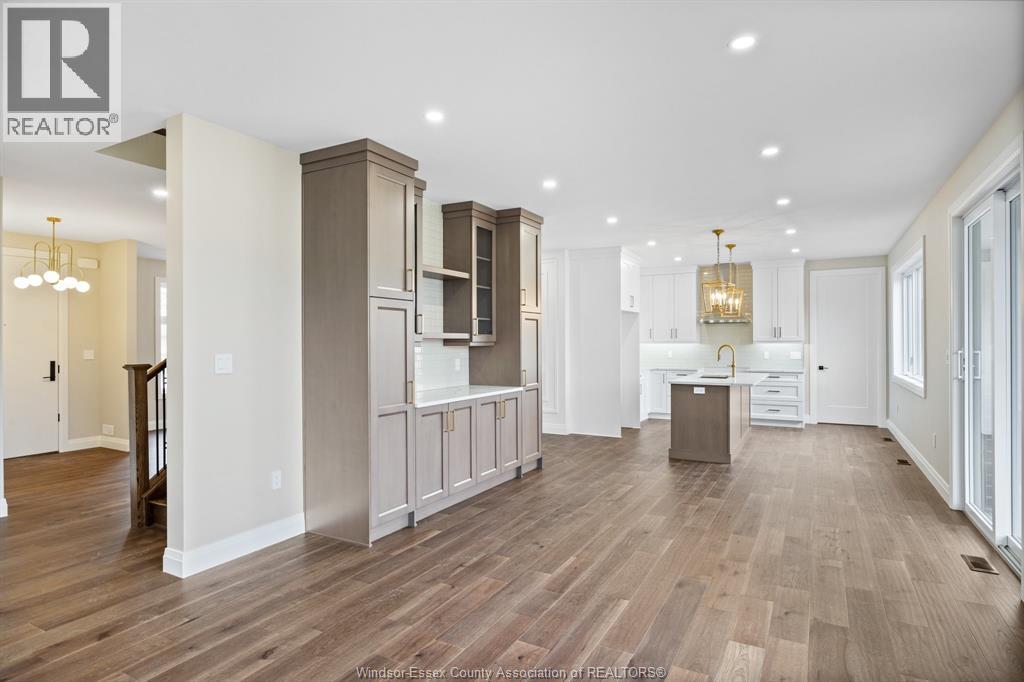 5101 Huron Church Line Road Property Photo 11
