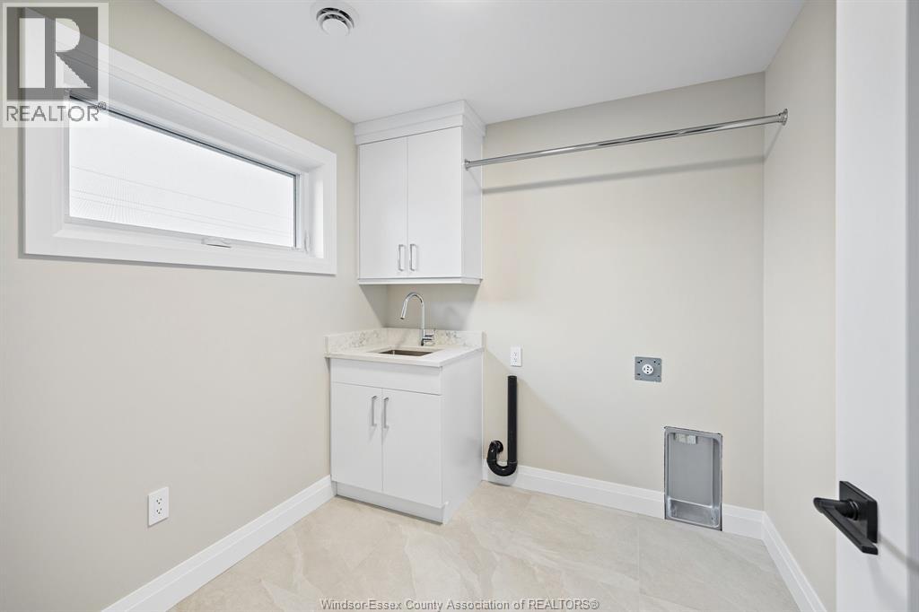 5101 Huron Church Line Road Property Photo 19