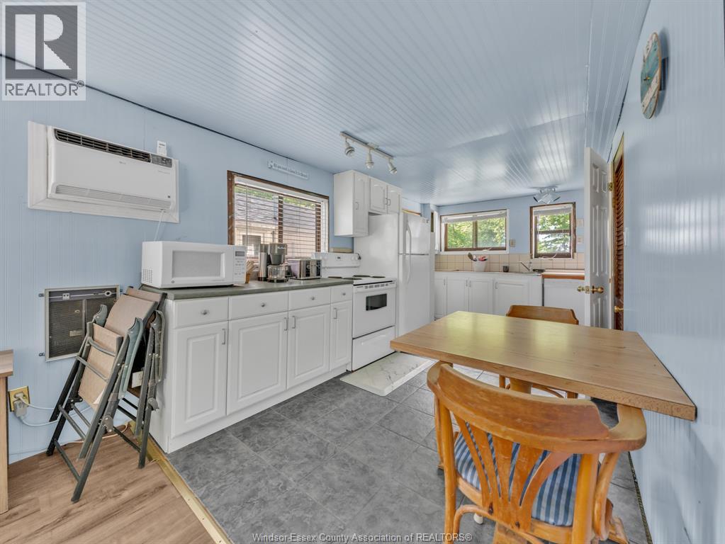 126 Pleasure Beach Property Photo 14