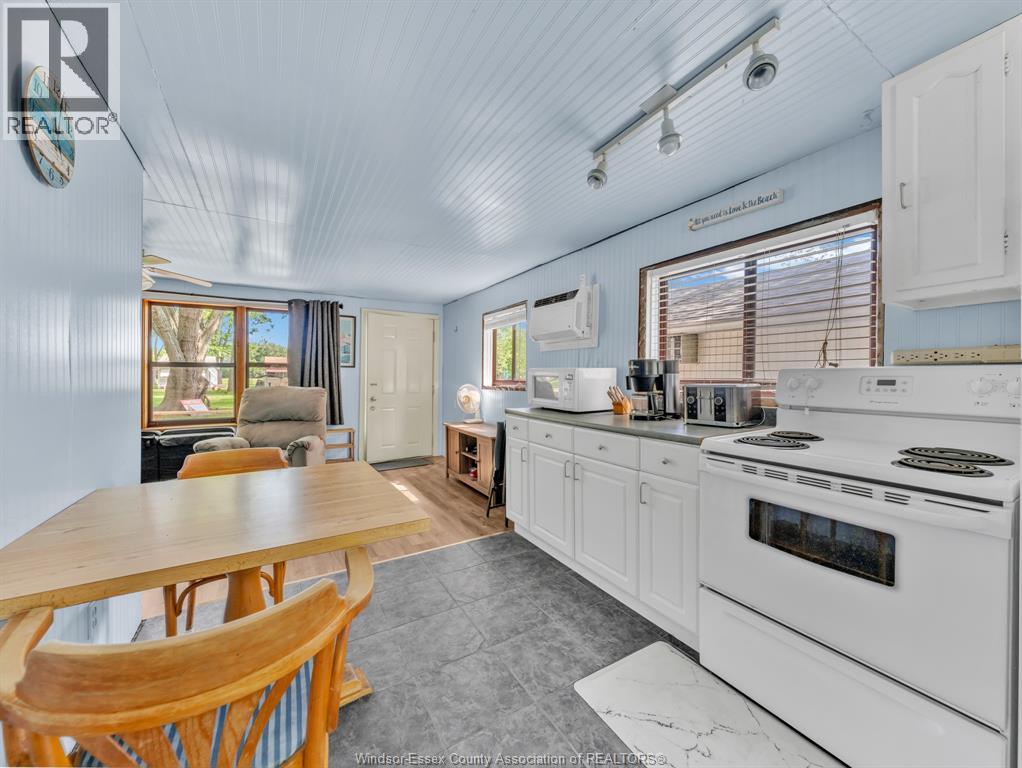 126 Pleasure Beach Property Photo 15