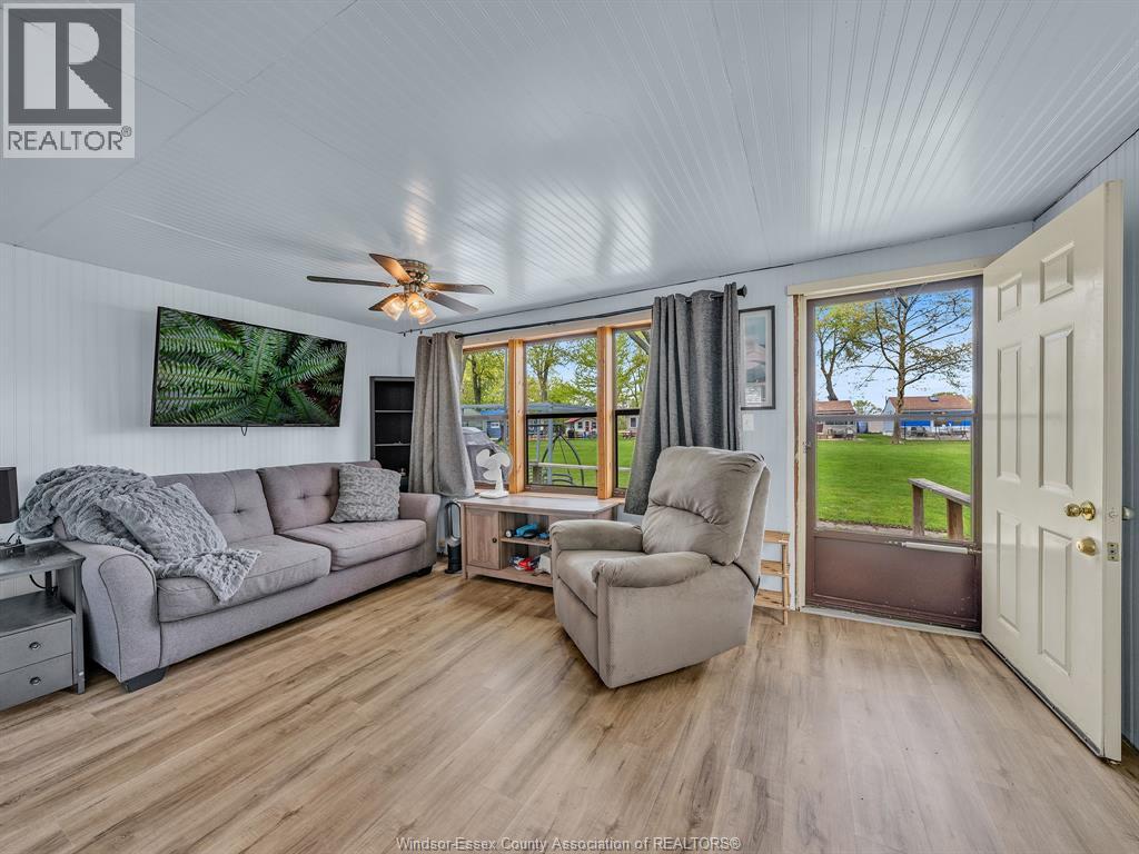 126 Pleasure Beach Property Photo 26