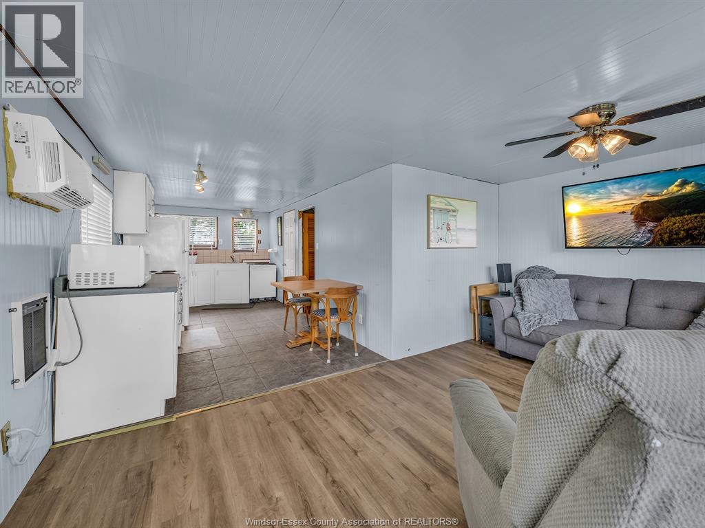 126 Pleasure Beach Property Photo 28