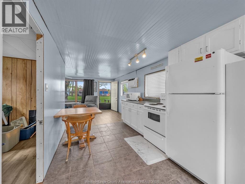 126 Pleasure Beach Property Photo 32