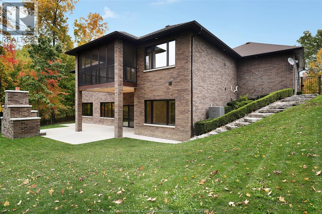 26 Two Creeks Lane Property Photo 26