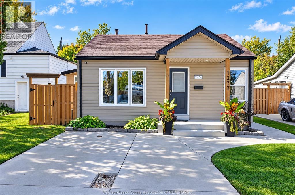 1277 Felix Property Photo 2