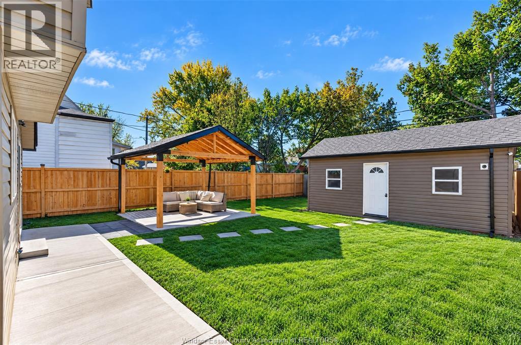 1277 Felix Property Photo 26