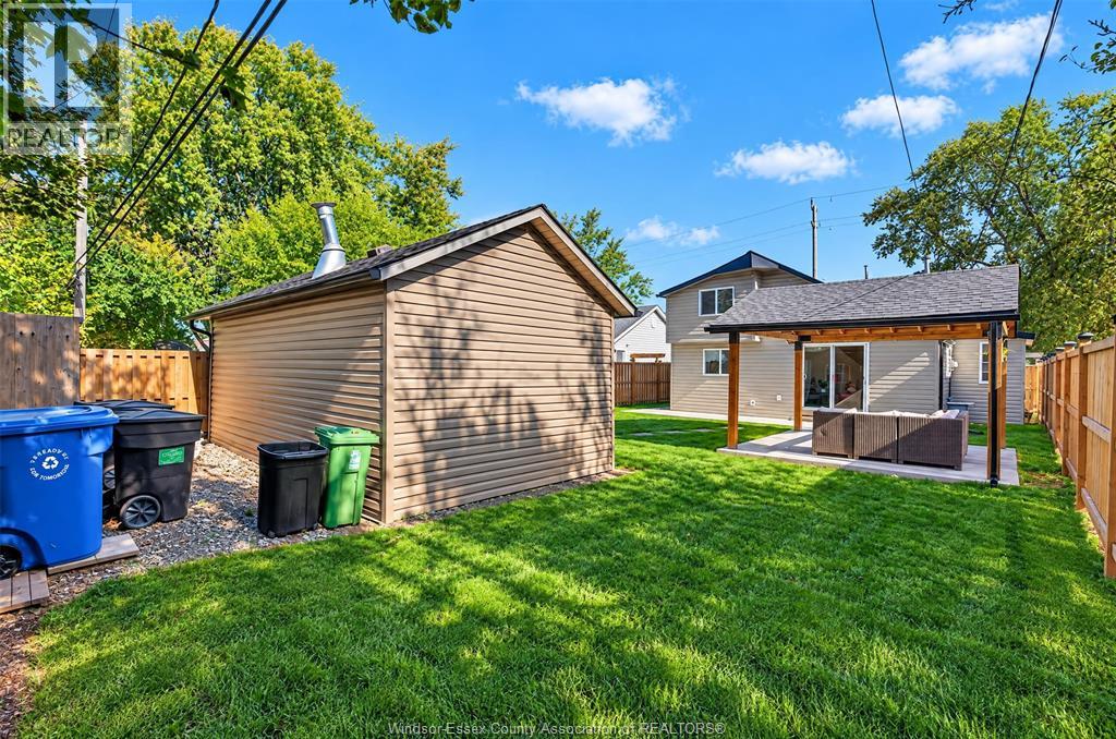 1277 Felix Property Photo 28