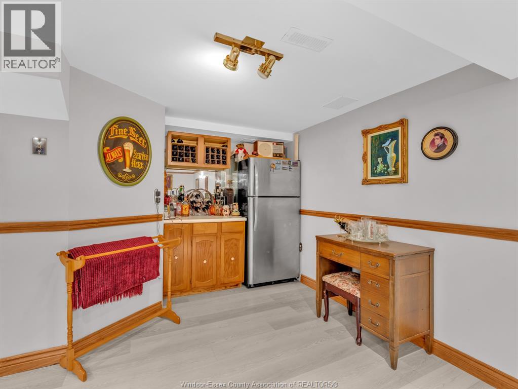 9975 Holly Crescent Property Photo 31