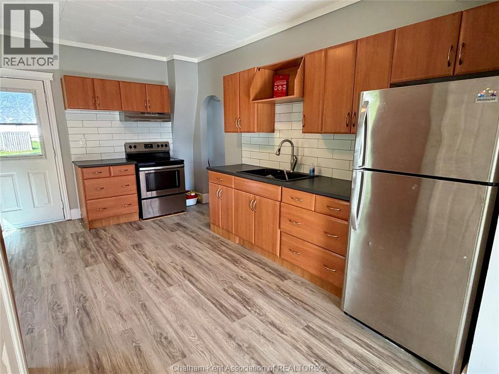 153 Gray Street Unit# Lower Unit Property Photo 6
