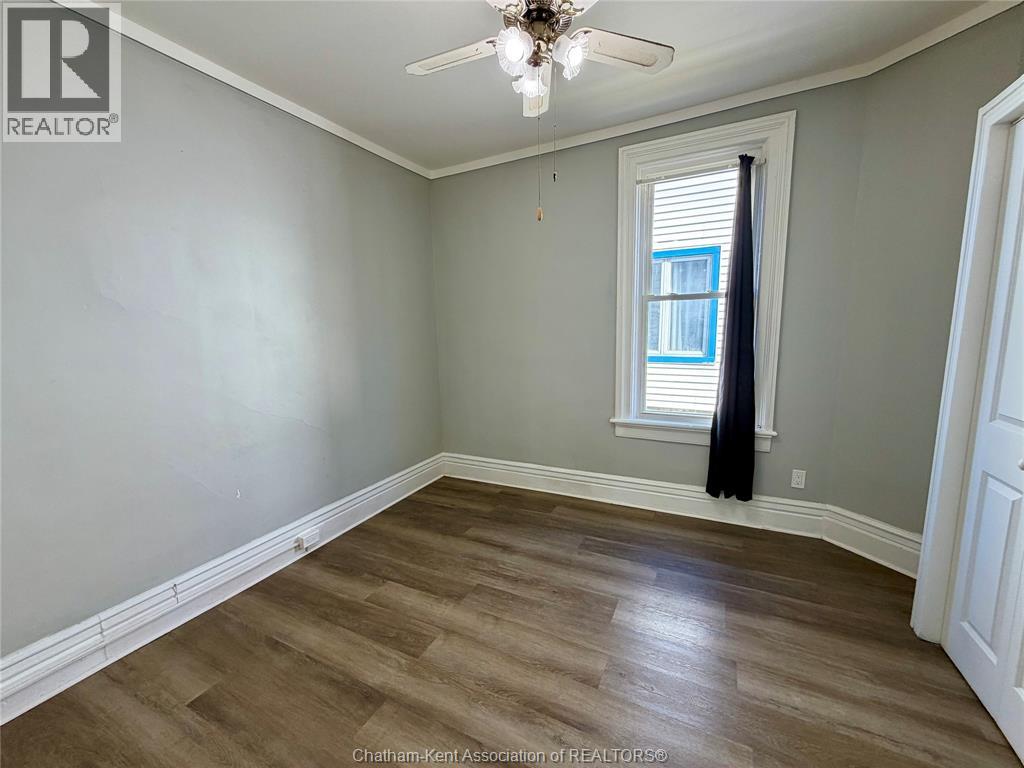 153 Gray Street Unit# Lower Unit Property Photo 13