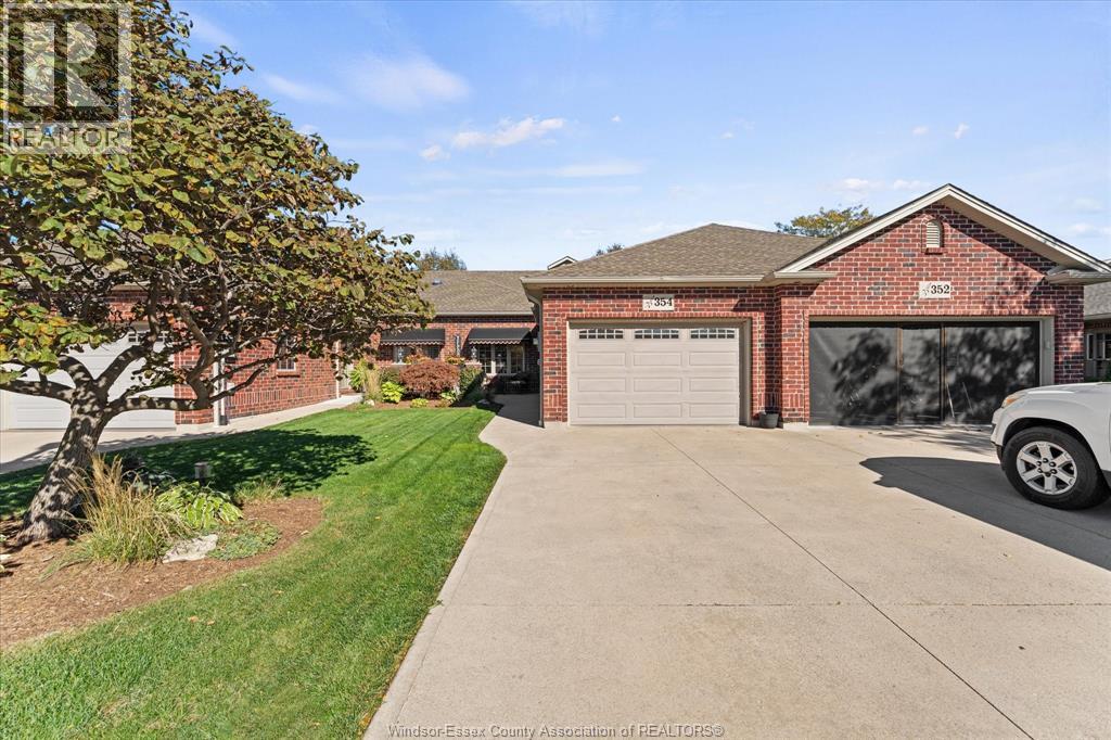 354 Cooper Crescent Property Photo 3