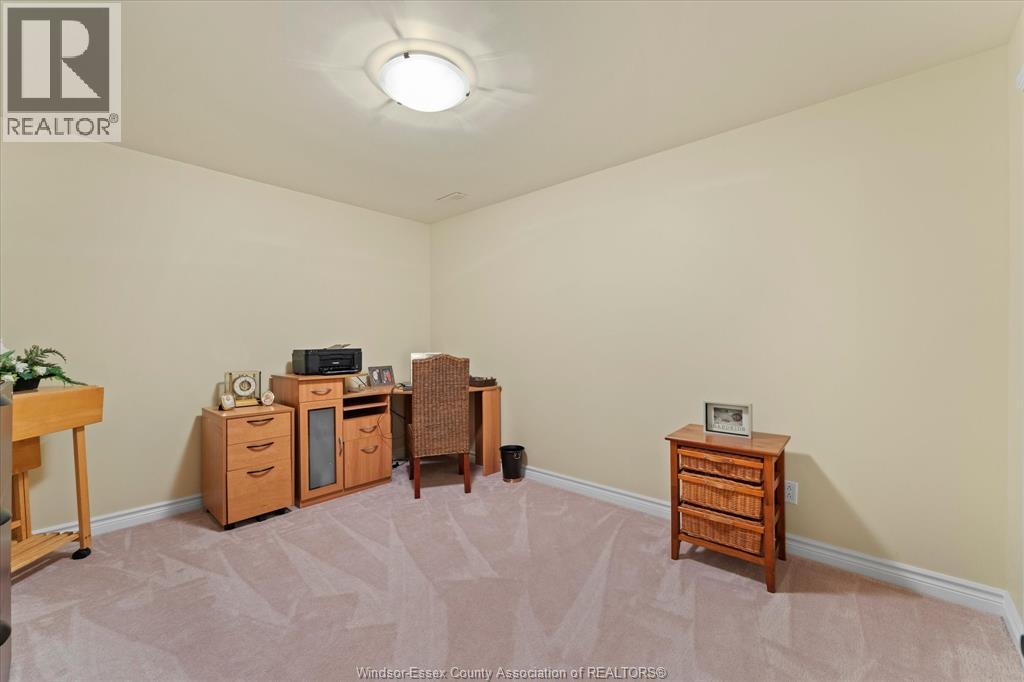 354 Cooper Crescent Property Photo 29