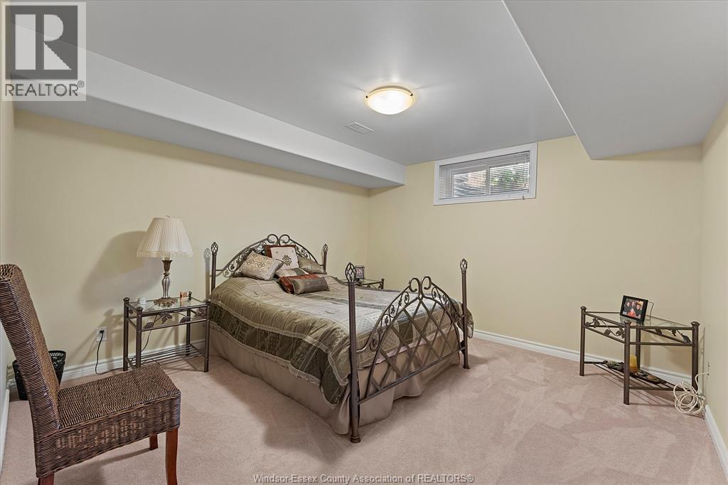 354 Cooper Crescent Property Photo 30