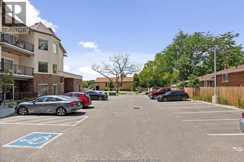 480 Fairview Boulevard Unit# 101 Property Photo 3