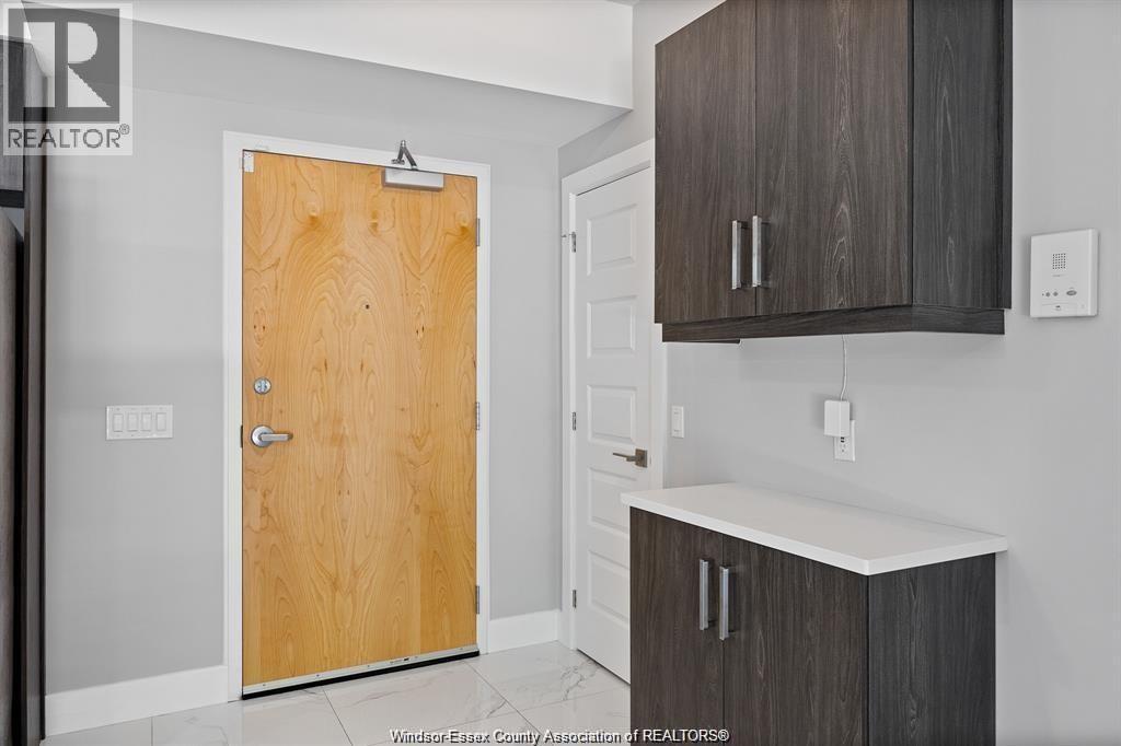 480 Fairview Boulevard Unit# 101 Property Photo 7