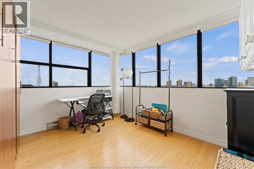 515 Riverside Drive West Unit# 1608 Property Photo 21