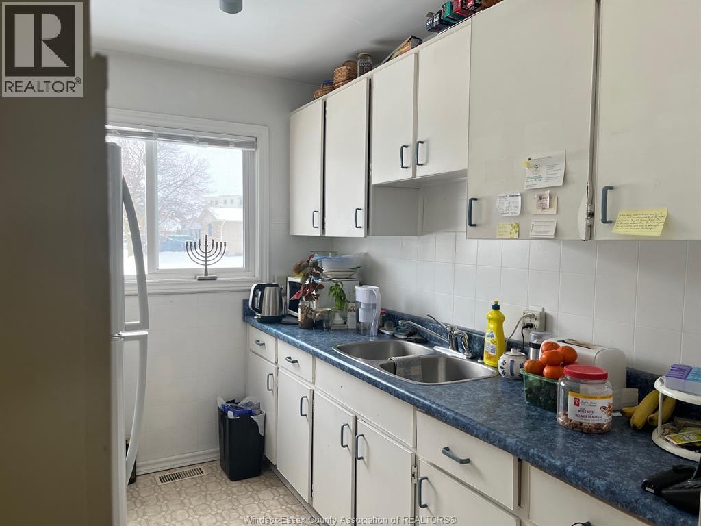 14 Vanier Property Photo 6
