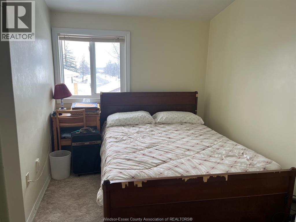 14 Vanier Property Photo 7
