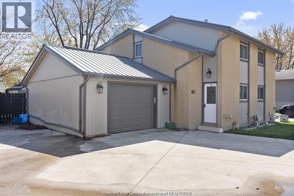 10-10.5 VANIER DRIVE Property Photo 1