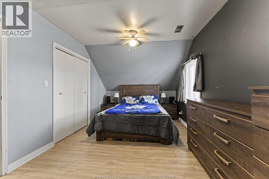 524 Broadway Street Property Photo 25