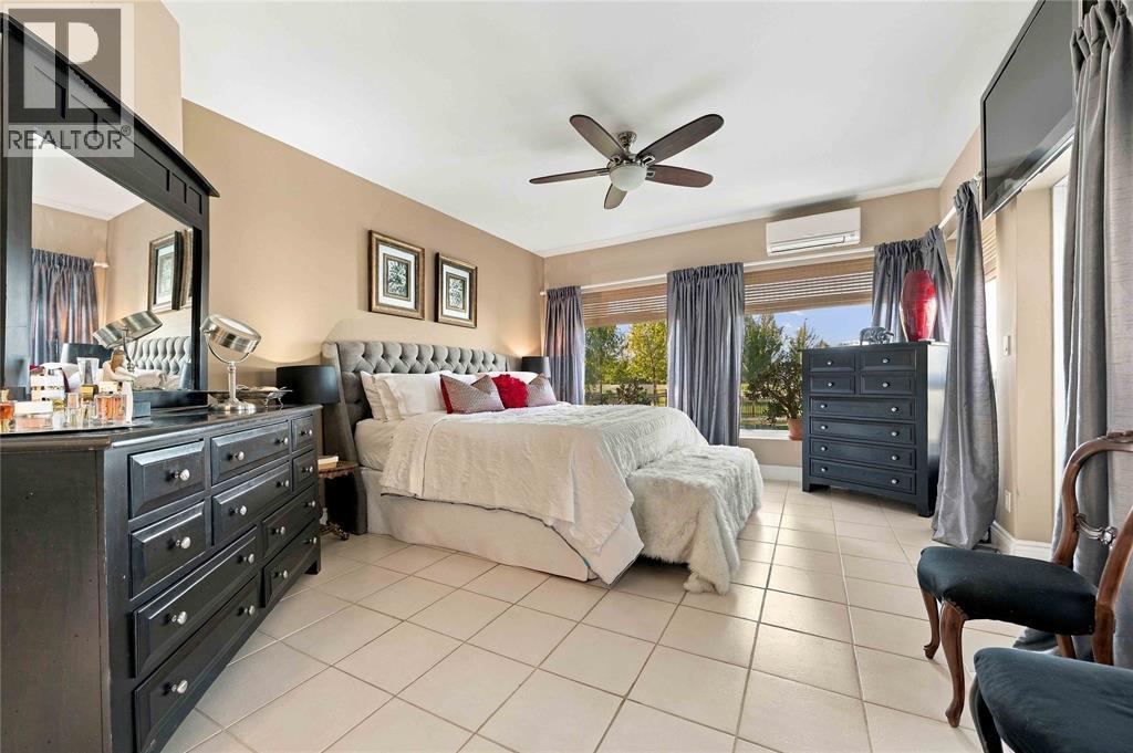 8563 Vance Drive Property Photo 15