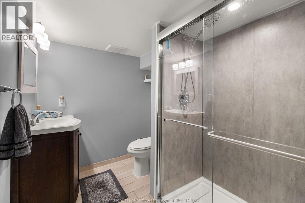 3060 Dandurand Avenue Property Photo 22