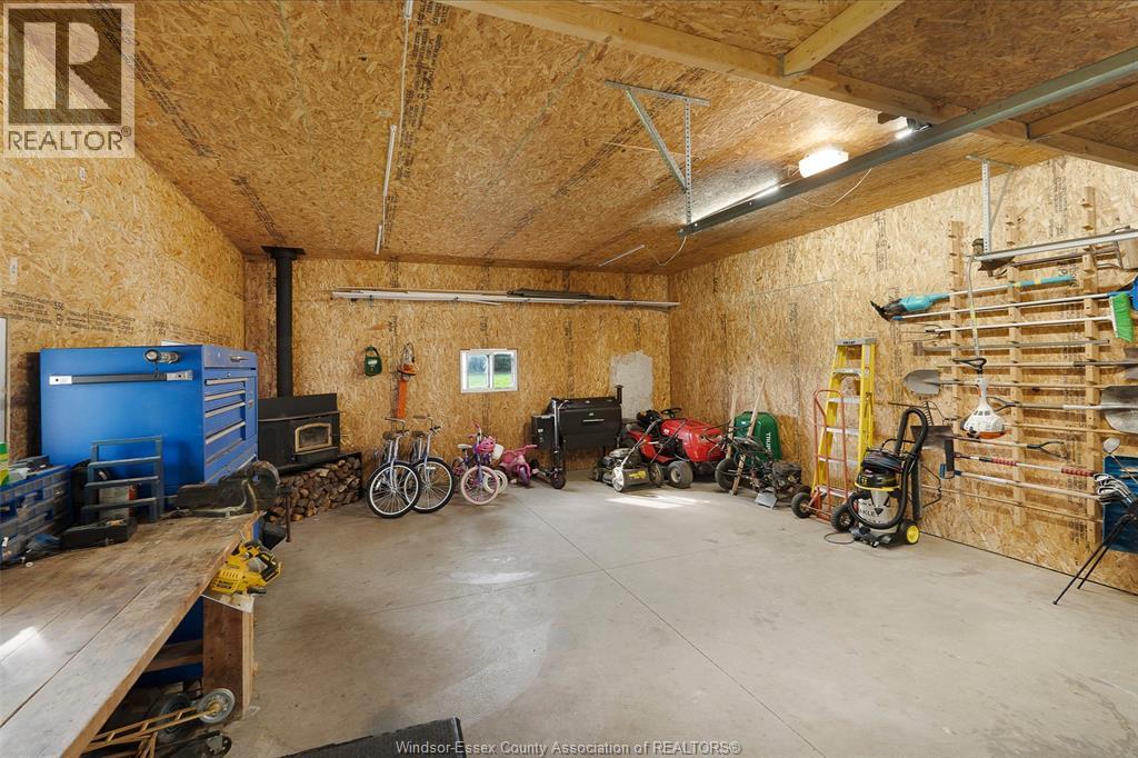 1331 Clovelly Drive Property Photo 9