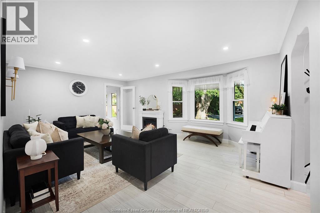 1331 Clovelly Drive Property Photo 21
