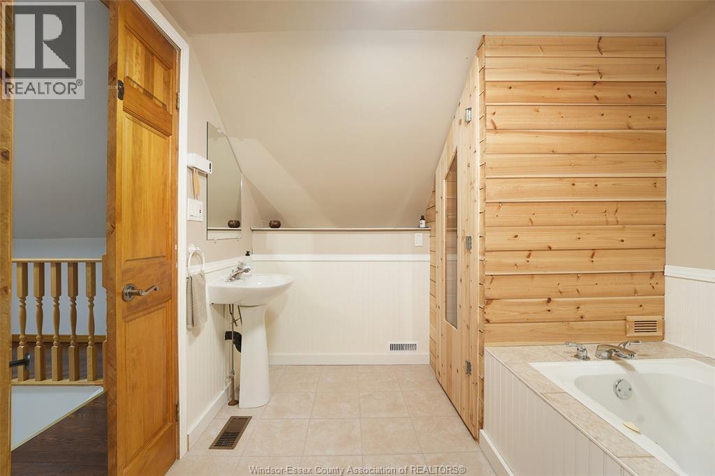 1331 Clovelly Drive Property Photo 38