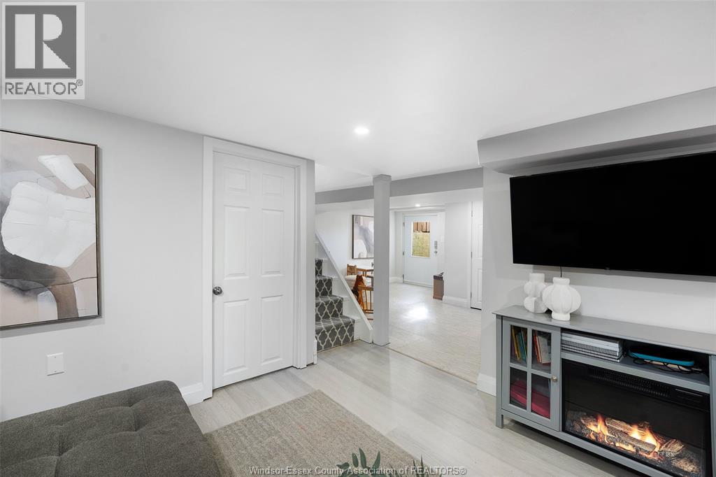 1331 Clovelly Drive Property Photo 41
