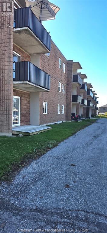 206-276 Merritt Avenue Property Photo 2
