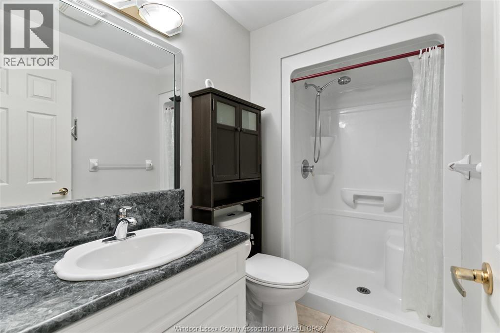 1487 Imperial Crescent Property Photo 7