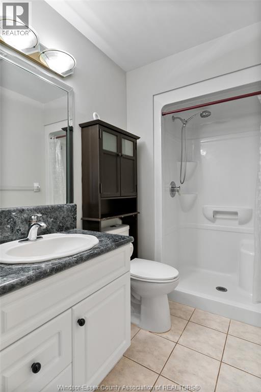 1487 Imperial Crescent Property Photo 8