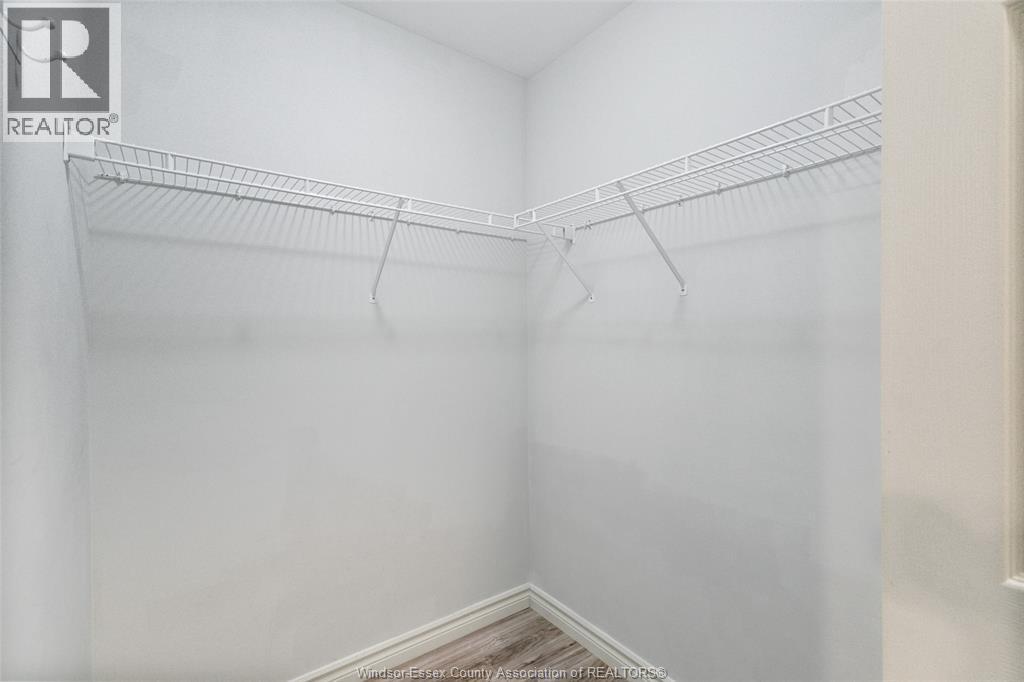 1487 Imperial Crescent Property Photo 20