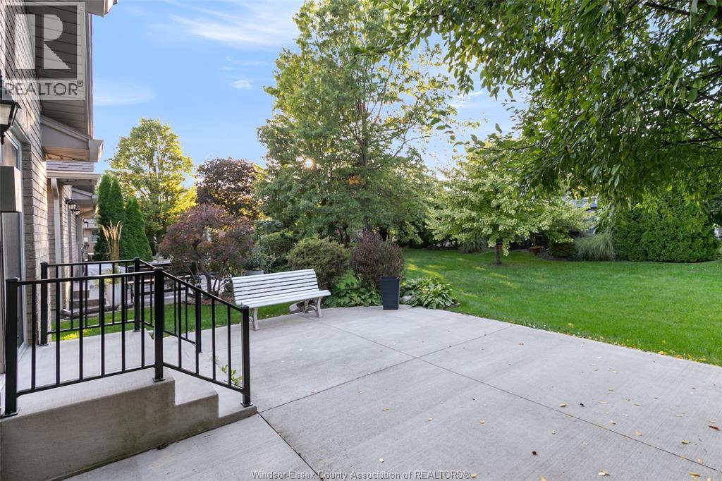 1487 Imperial Crescent Property Photo 27
