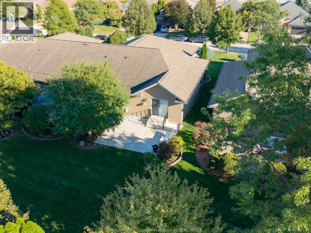 1487 Imperial Crescent Property Photo 38