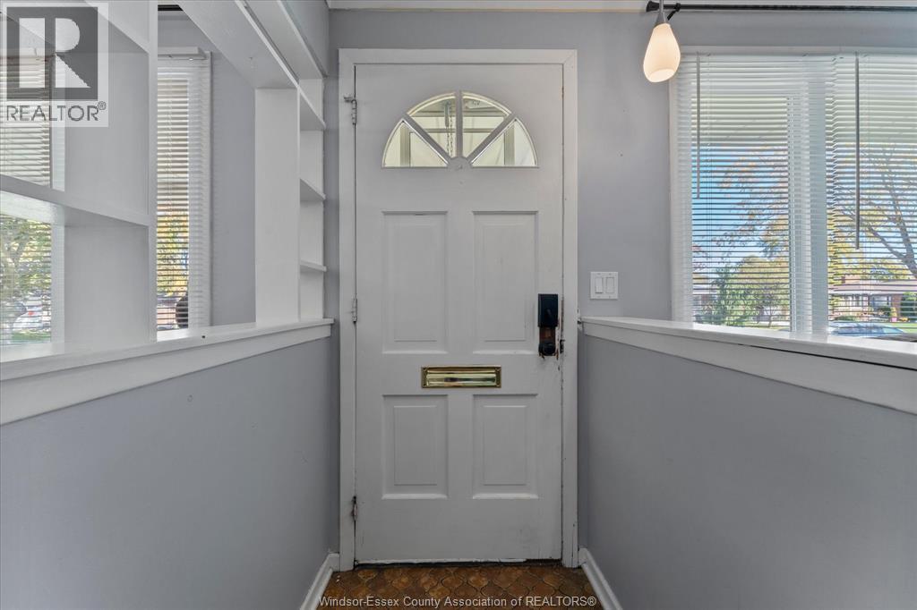 10205 Pulbrook Property Photo 4