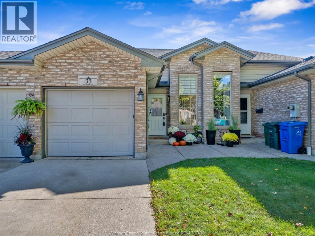 33 TOFFLEMIRE STREET Property Photo 1