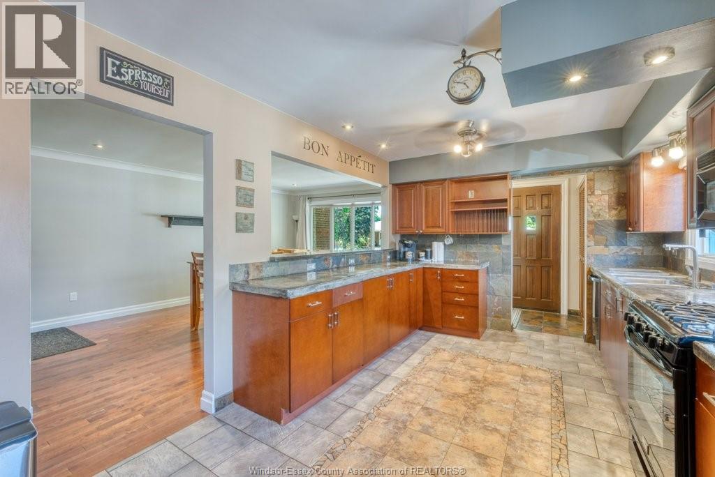 2954 Rushton Property Photo 11
