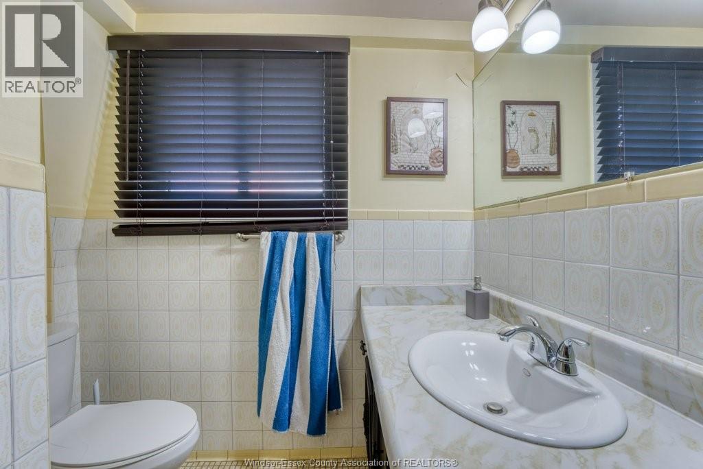 2954 Rushton Property Photo 32